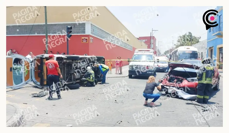 Choque y volcadura de ruta dejó cinco lesionados en Puebla