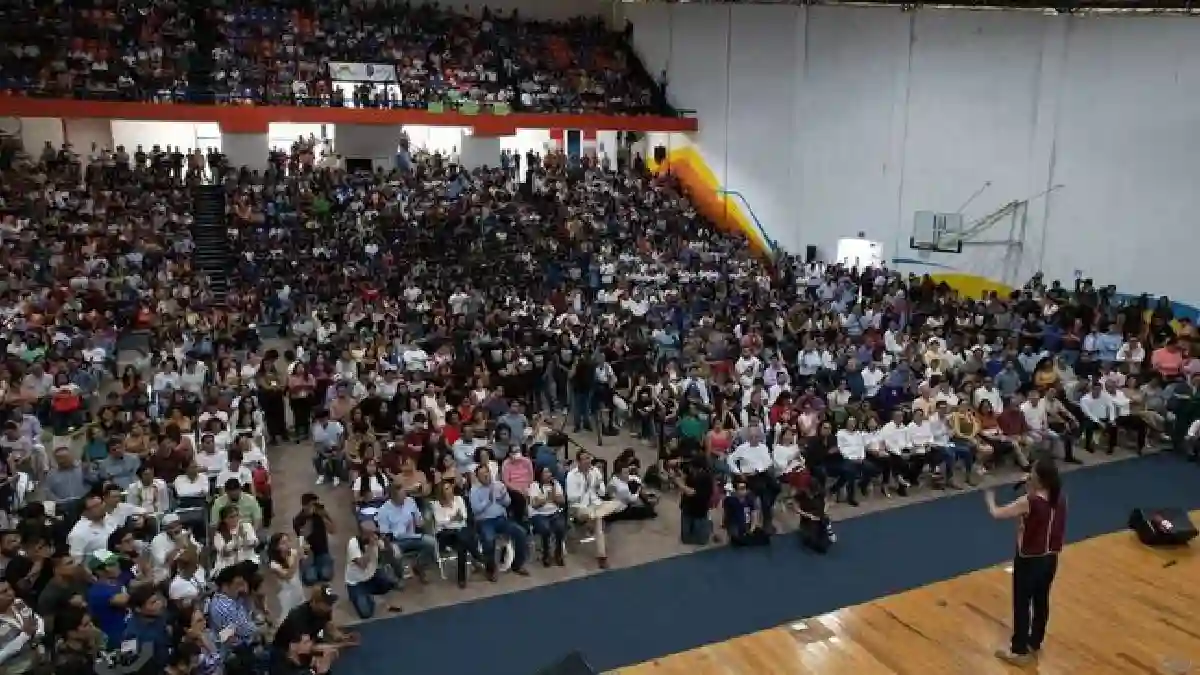 ’’Sean parte de una juventud activa de estudiantes que se movilizan y que transforman a nuestra patria’’: Claudia Sheinbaum