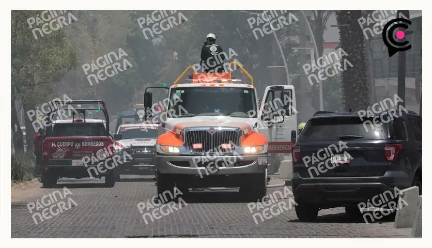 Incendio causó daños en el bar Assukar de la avenida Juárez.