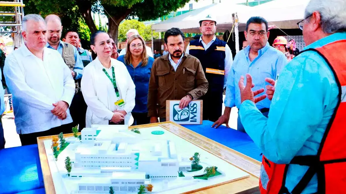 Presiona gobierno de Sergio Salomón Céspedes por avances en el IMSS San Alejandro.