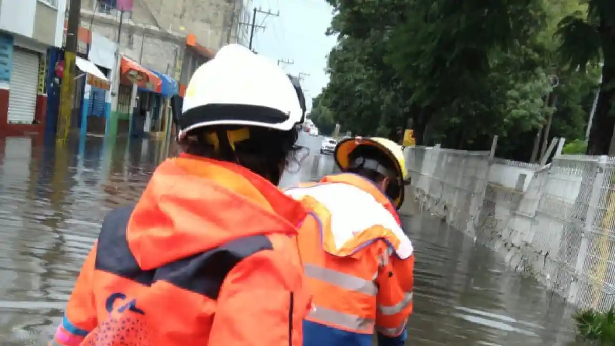 Ayuntamiento de Puebla atiende reportes por lluvia
