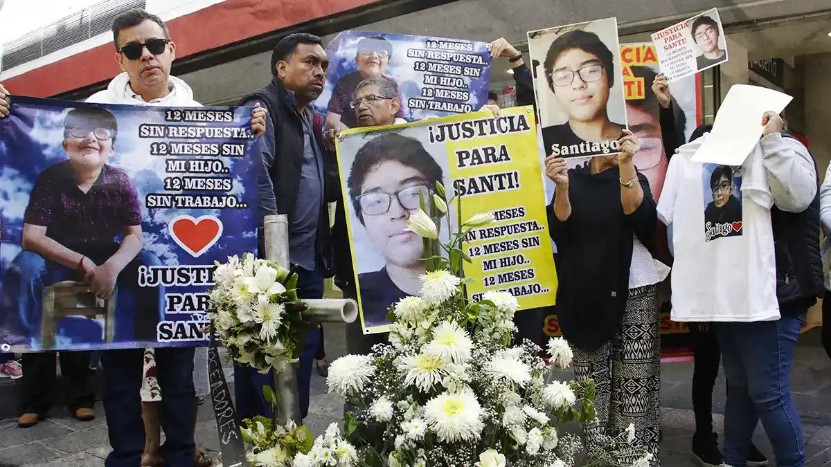 Claman justicia para Santiago, el niño que falleció tras la caída de árbol en Puebla