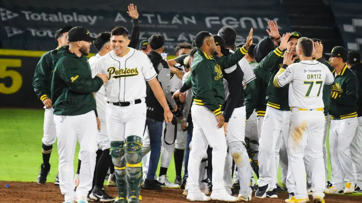 Pericos de Puebla derrota a los Diablos Rojos y toma la ventaja en la Serie de los Playoffs