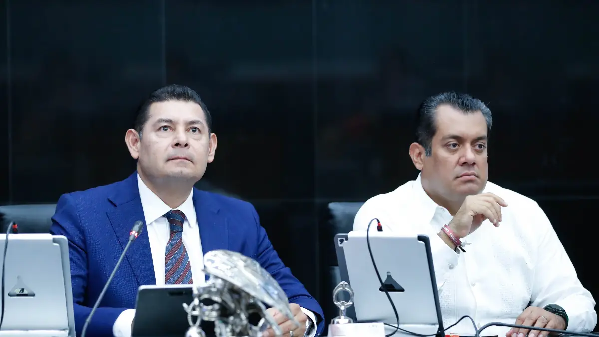 Reconocen en Comisión Permanente trayectoria y labor periodística de un grupo de comunicadores